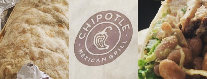 Chipotle Mexican Grill is one of Tempat yang Disukai Joshua.