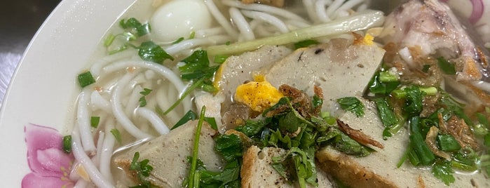 Bánh Canh Bà Lý is one of Danh sách quán Ăn.