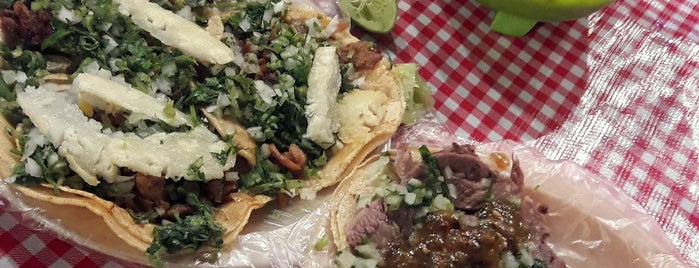 Taqueria El Tigre is one of สถานที่ที่ Elain Michelle ถูกใจ.