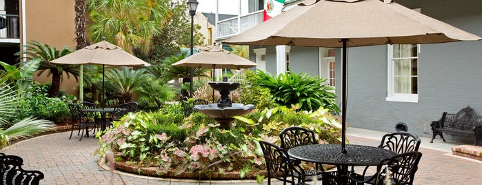 Maison Saint Charles by Hotel RL is one of New Orleans.
