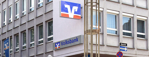 Volksbank Ludwigsburg eG, Filiale Kornwestheim, Bahnhofstraße is one of KWH.