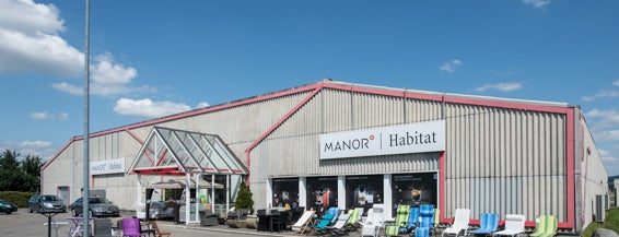 Manor is one of Manor.