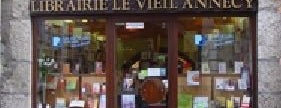 La Procure Librairie D'étincelles is one of สถานที่ที่ Rex ถูกใจ.