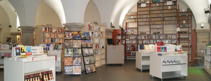 Librairie de Paris is one of Places I like.