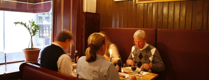 Restaurang C&C is one of Orte, die Nazo gefallen.