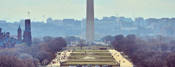 Monumento a Washington is one of See the USA.