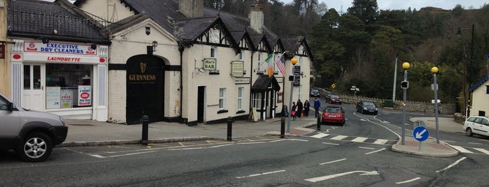 Enniskerry / Áth na Sceire is one of Paul's Saved Places.