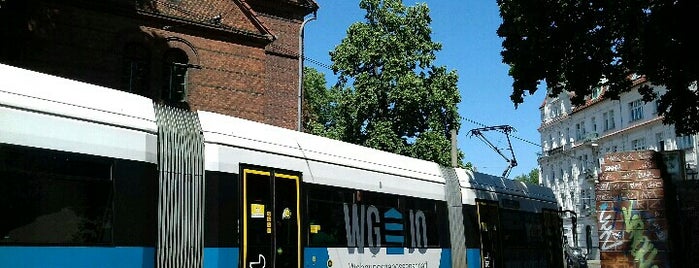 H Freiheit is one of Berlin tram line 27.