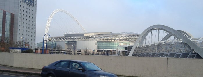 Wembley Stadium Railway Station (WCX) is one of สถานที่ที่ Carl ถูกใจ.
