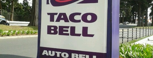 Taco Bell is one of Lugares favoritos de Alejandro.