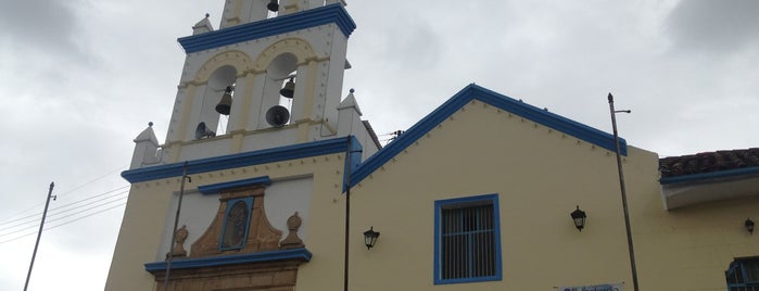 Nuestra Señora del Topo is one of Tunja.