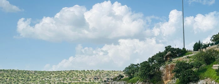 Eğil Baraj Gölü is one of Diyarbakır Gezilecek Yerler.