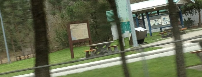 Hunter Creek Rest Area is one of Lugares favoritos de Christina.