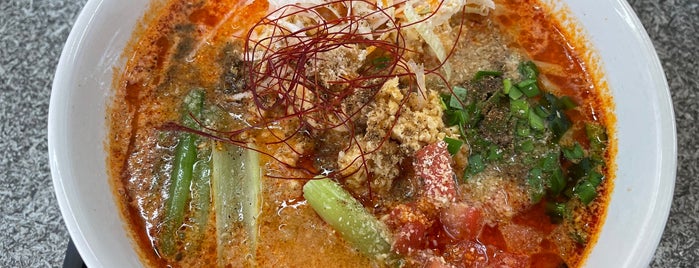 担々麺たかはし is one of Locais curtidos por Gianni.
