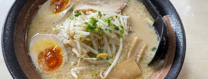 こうしゅう 名取西店 is one of 中華とラーメン.