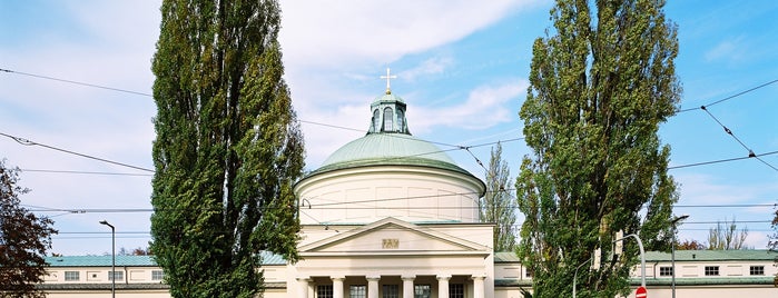 Ostfriedhof is one of Münchner Originale.