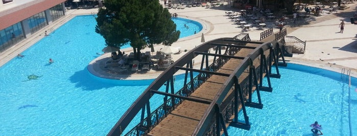 Sirene Belek Hotel is one of Huseyin : понравившиеся места.