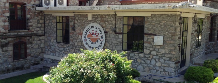 Denizli Büyükşehir Belediyesi Konservatuvarı is one of Lugares favoritos de Süleyman.