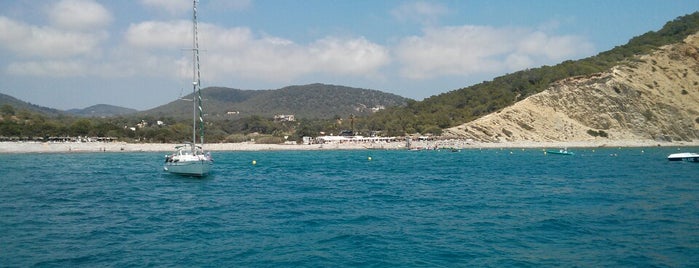 Cala Jondal / Es Jondal is one of Islas Baleares: Ibiza y Formentera.