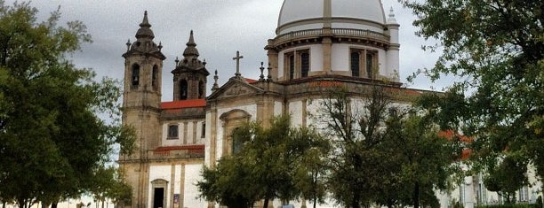 Santuário do Sameiro is one of Fora do Grande Porto.