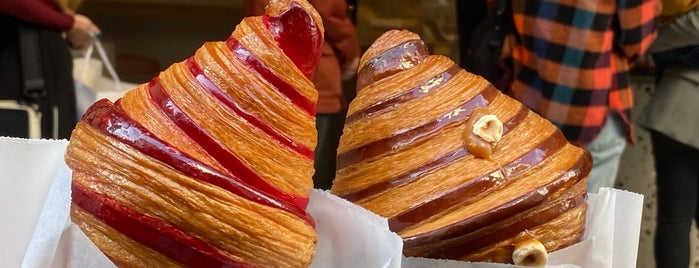 Overoll Croissanterie is one of Athens.