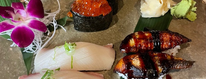 DaRuMa Japanese Steakhouse and Sushi Lounge is one of ft myers.