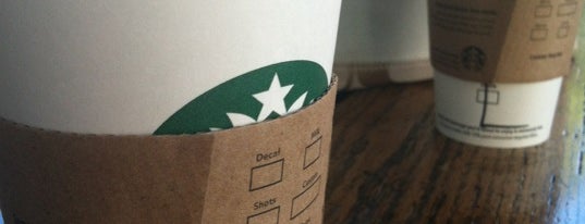 Starbucks is one of Ajay 님이 좋아한 장소.