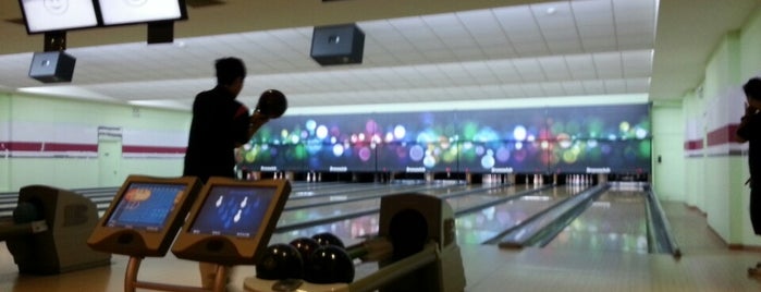 Planet Bowl is one of Riannさんのお気に入りスポット.