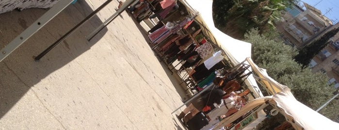 Yarid Bezalel Art Craft Market is one of Jerusalem.
