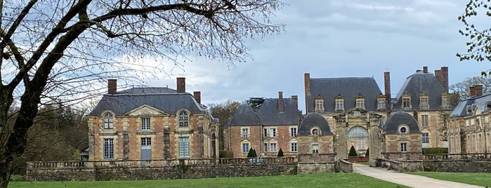 Château de La Ferté-Saint-Aubin is one of Châteaux et sites historiques du Loiret.