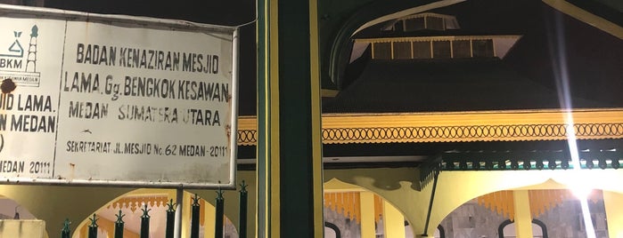 Mesjid Lama gg Bengkok is one of Rumah Allah In Medan.