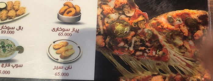 Merikh Italian Restaurant | رستوران ایتالیایی مریخ is one of دویدن در میدان مین در تاریکی.