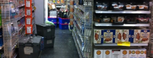 Duane Reade Express is one of NY Food Market & Drugstore.