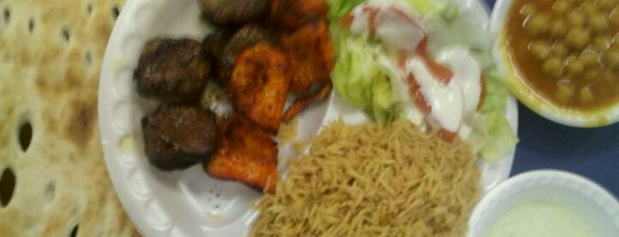 Afghan Famous Kabob Restaurant is one of Lugares guardados de Chris.