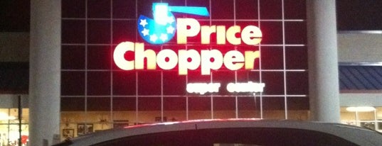 Price Chopper is one of Saraさんのお気に入りスポット.