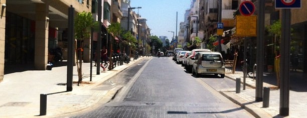 Sheinkin St. is one of I heart Tel Aviv.