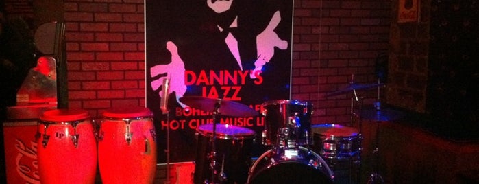 Danny's Jazz is one of Recomendados.