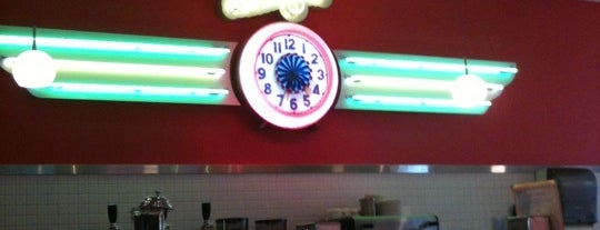 Baumgart's Cafe is one of Posti che sono piaciuti a Mer.