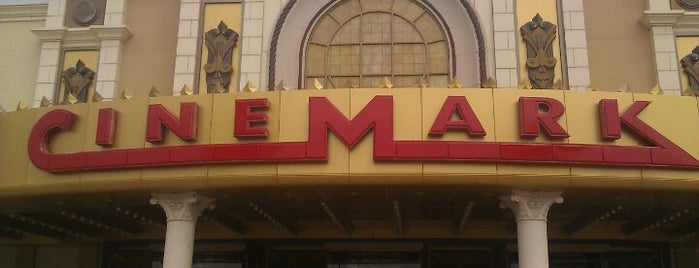 Cinemark is one of Orte, die Mandy gefallen.