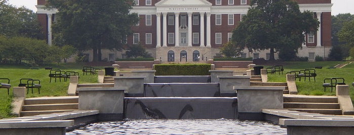 Theodore R. McKeldin Library is one of David’s Liked Places.