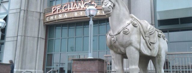 P.F. Chang's is one of Gespeicherte Orte von MJP.