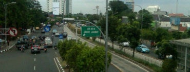 Jalan Pramuka is one of On-my-way.