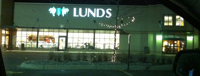 Lunds & Byerlys is one of Elizabeth’s Liked Places.