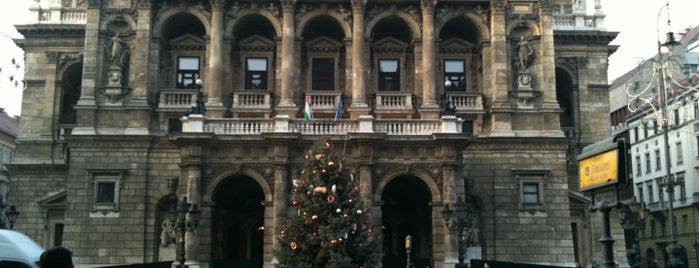 Ungarische Staatsoper is one of Classic Budapest.
