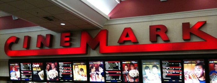 Cinemark is one of Top Movie Theaters in Curitiba.