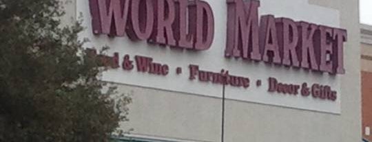 World Market is one of Orte, die Montanna gefallen.