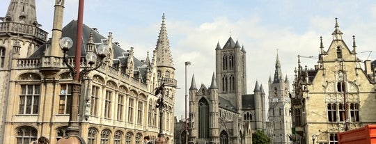 Puente de San Miguel is one of Must do's when visiting Ghent.