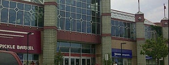 Erin Mills Town Centre is one of Shopping malls of the Greater Toronto Area (GTA).