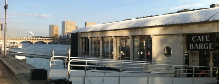 Café Barge is one of Alexandra 님이 저장한 장소.