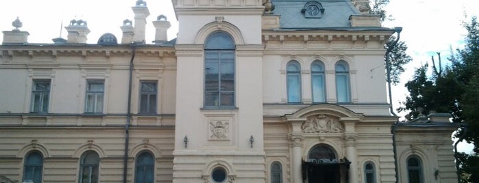Усадьба Сандецкого (Государственный музей изобразительных искусств Республики Татарстан) is one of kazantrip.